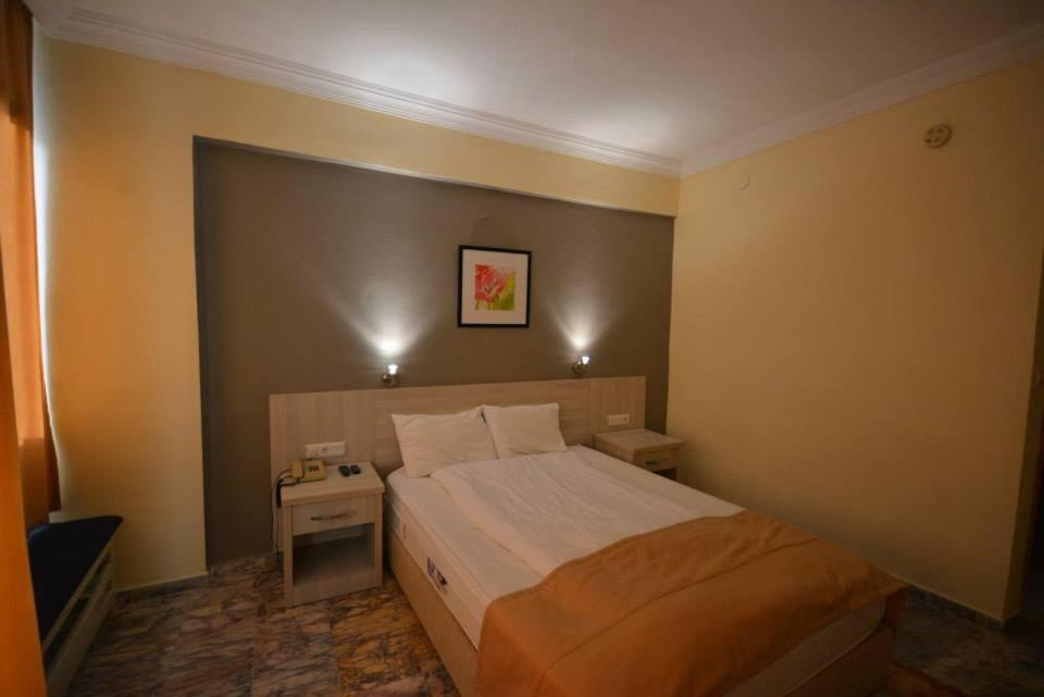 Native Hotel Ovacık Exteriör bild